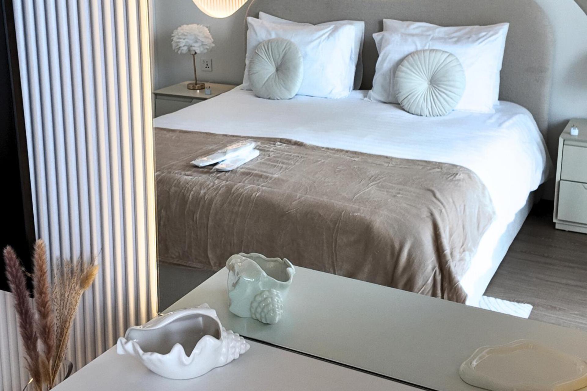 Apartment Dubaiashome - Luxury Special